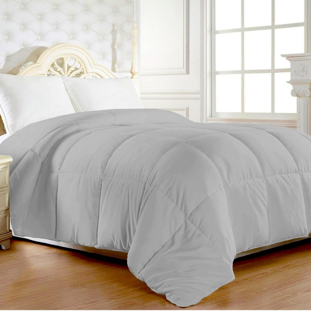 Elegant Comfort 1200 Thread Count Down Alternative Comforter, Full/Queen